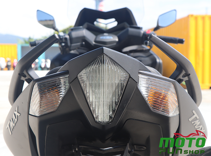 Yamaha Tmax 530 15年 零件車 前叉銀 Motofunshop