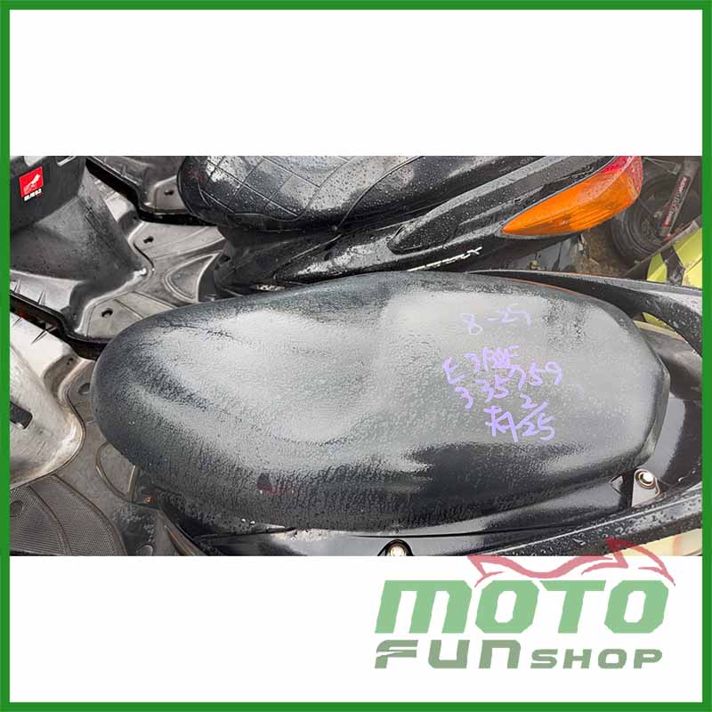 YAMAHA 勁戰二代 中古椅墊